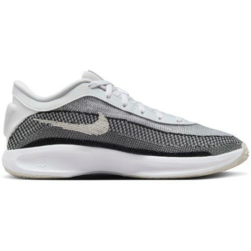 ナイキ G.T. ハッスル アカデミー ホワイト ブラック 2024