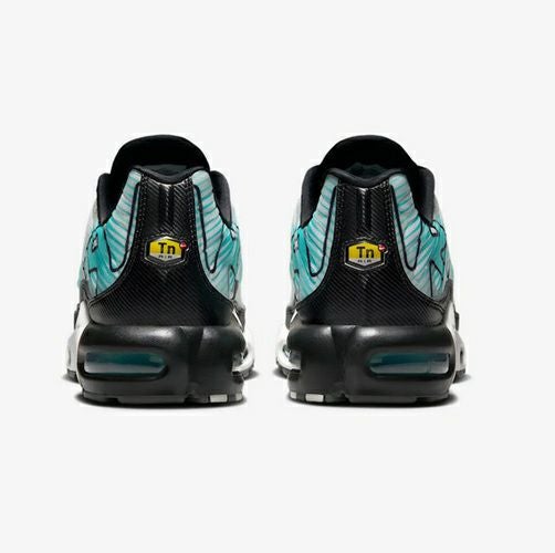 ナイキ エア マックス プラス サミットホワイト オーロラグリーン 2025