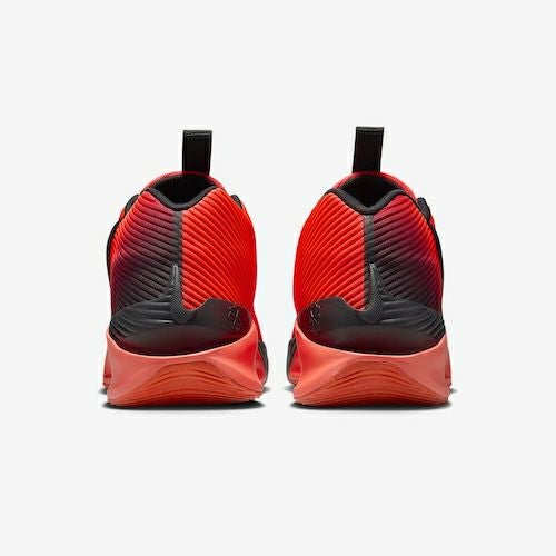 ナイキ エアズーム G.T. ジャンプ アカデミー ブライトクリムゾン メタリックシルバー 2025