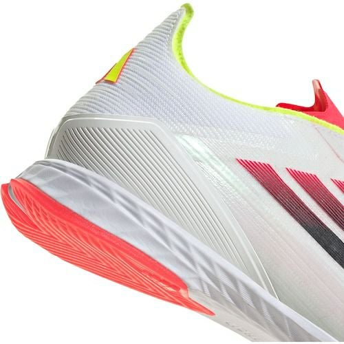 アディダス F50 プロ IN クラウドホワイト ソーラーイエロー 2025